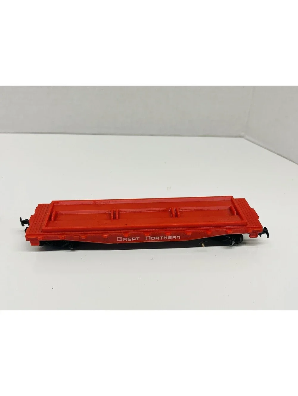 Lot Of 6 Used HO Scale Flat Cars Union Pacific, Southern Pacific, Unbranded ￼